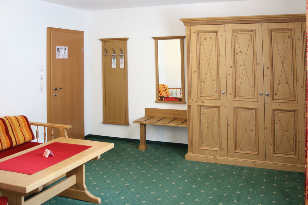 Zum Senner Suites Zillertal (Adults Only) Шліттерс Екстер'єр фото
