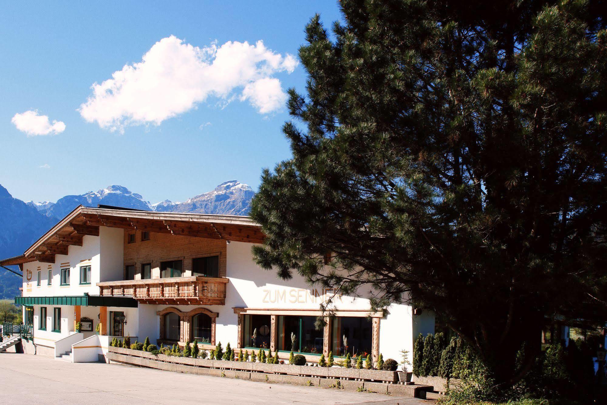 Zum Senner Suites Zillertal (Adults Only) Шліттерс Екстер'єр фото